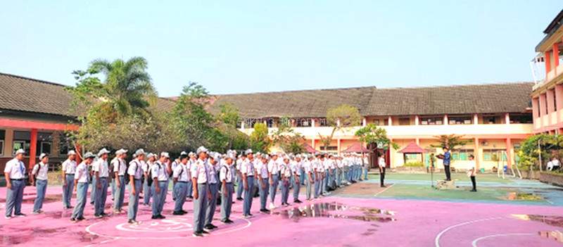 SMKN 3 Mataram Laksanakan Upacara Hari Pahlawan dengan Khidmat